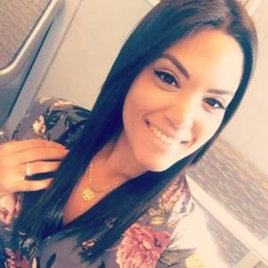 Meet your Posher, Jeannette